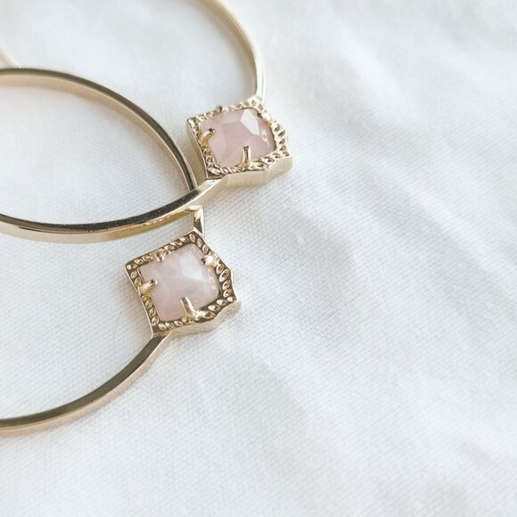 Kendra Scott Elberta Rose Quartz Gold Hoop Earrings - Picture 2 of 3